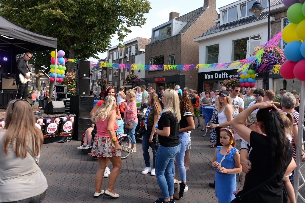 ../Images/Zomerfest 2017 005.jpg